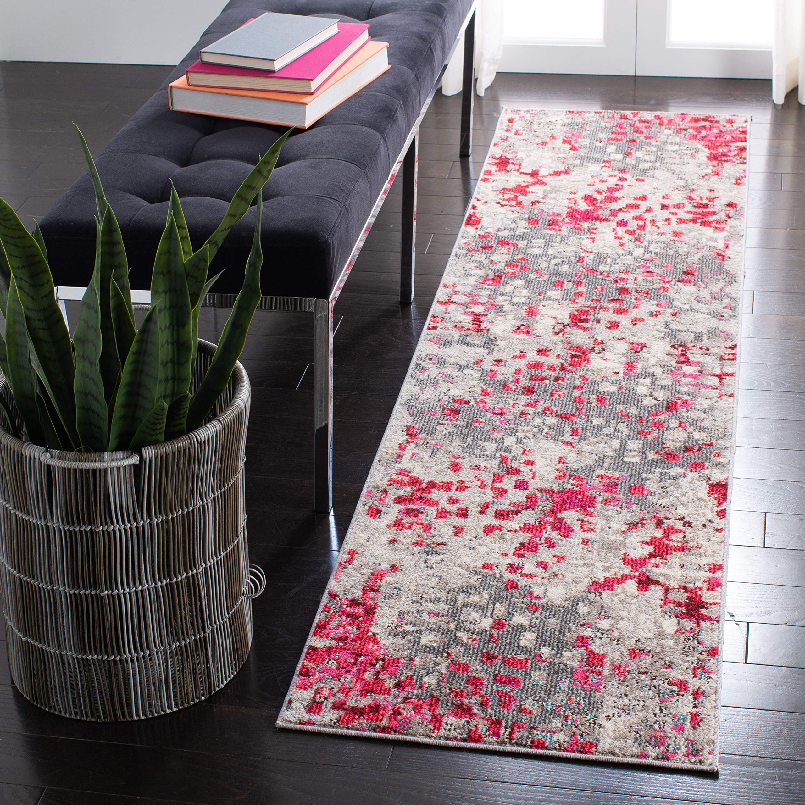 SAFAVIEH Madison Collection Runner Rug - 2'2'' x 16', Grey & Red, Boho Abstract Distressed Design, Non-Shedding & Easy Care, Ide